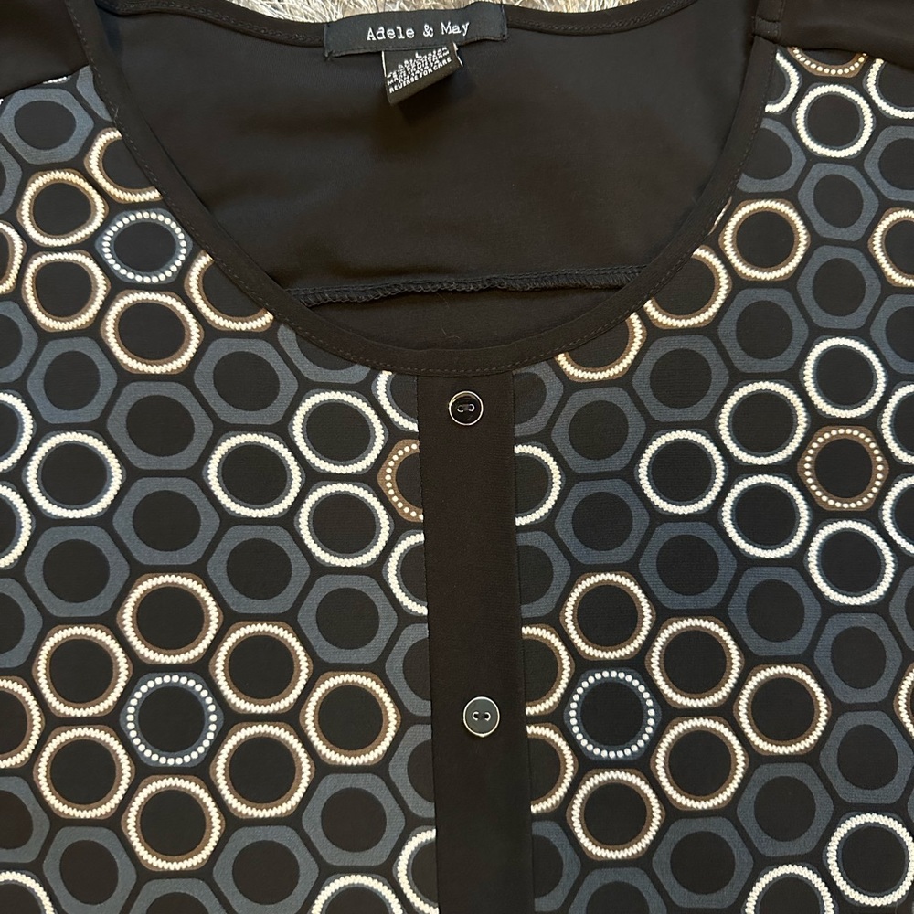 Black Patterned Cap-Sleeve Blouse - Adele & May - image 5